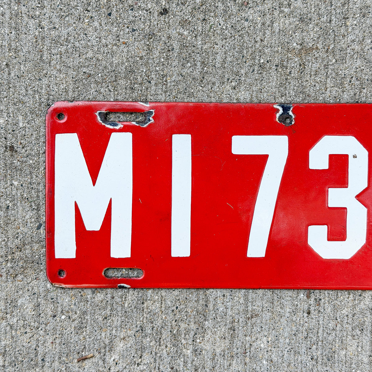 1912 New York Porcelain Dealer License Plate Auto Tag Manufacturer M 1731