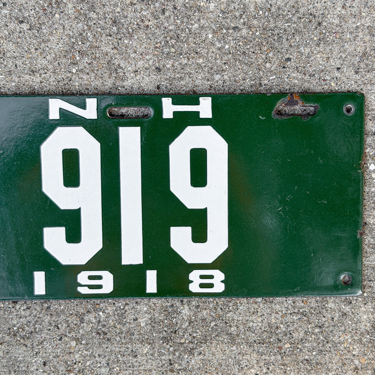 1918 New Hampshire Porcelain License Plate Auto Tag Low Number Three Digit 919
