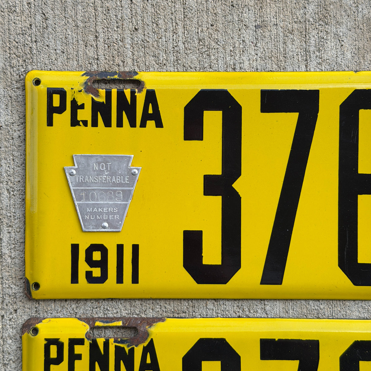 1911 Pennsylvania Porcelain License Plate Pair Auto Tag 37650