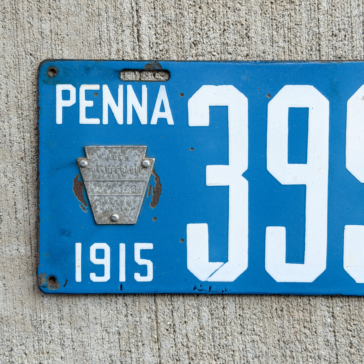 1915 Pennsylvania Porcelain License Plate Auto Tag 1 Vintage 39930