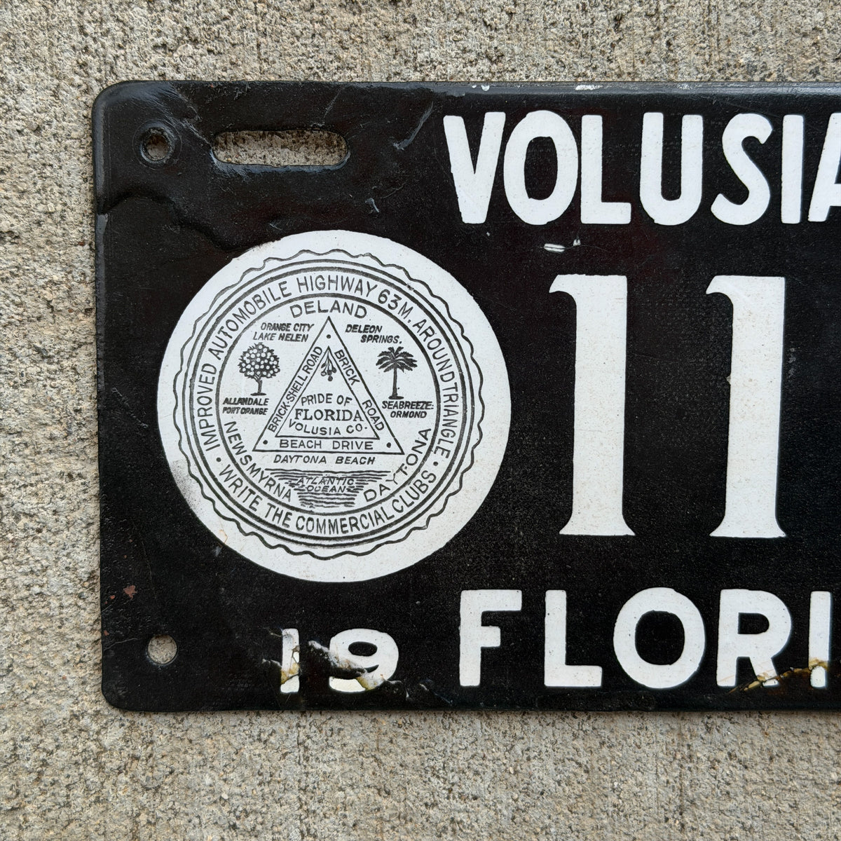 1917 Volusia County Florida Porcelain License Plate Auto Tag Repeat Repeating 1112