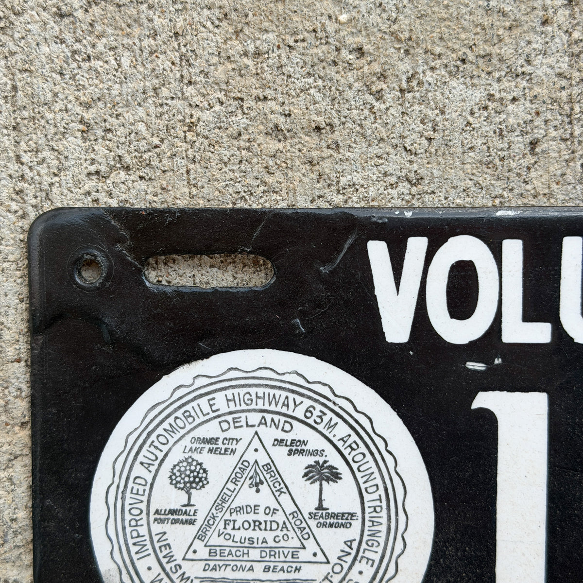 1917 Volusia County Florida Porcelain License Plate Auto Tag Repeat Repeating 1112