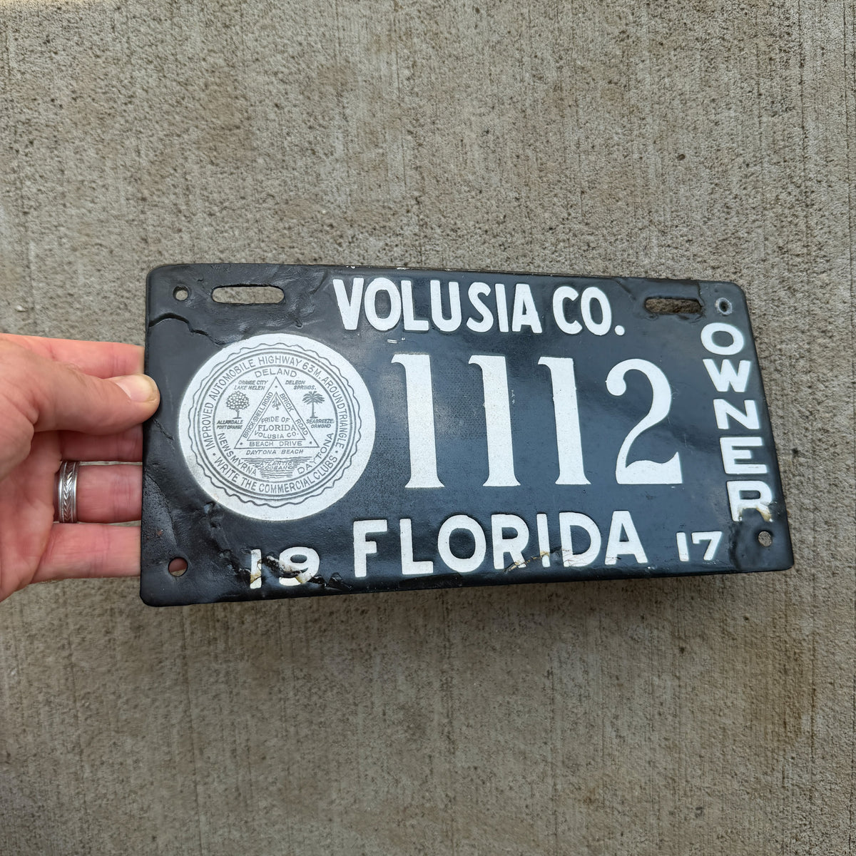 1917 Volusia County Florida Porcelain License Plate Auto Tag Repeat Repeating 1112
