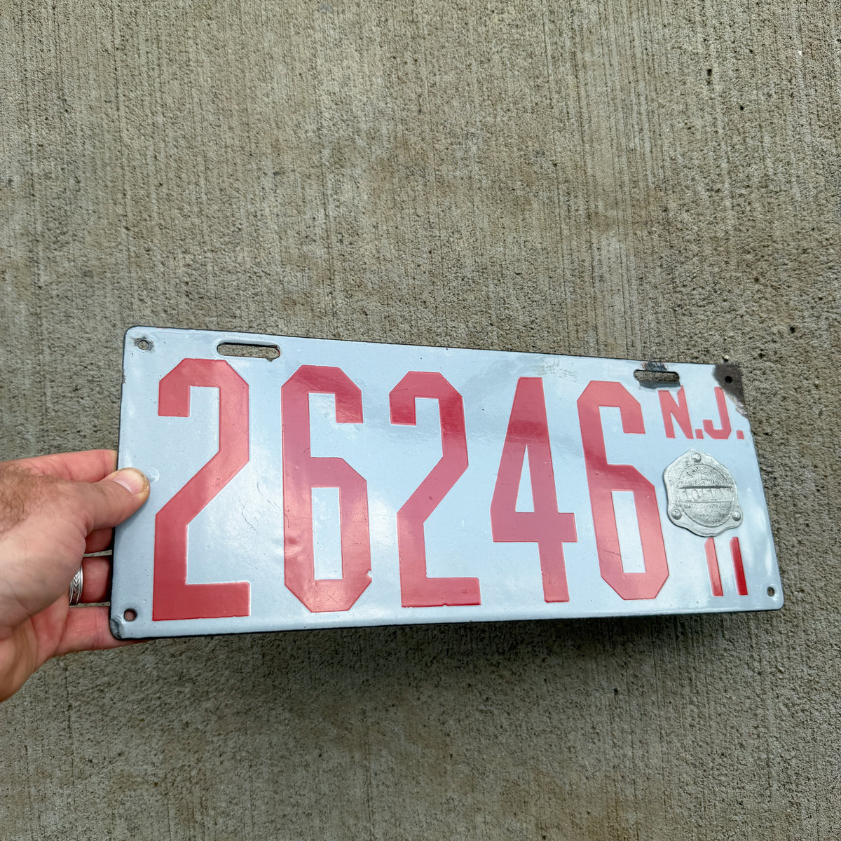 1911 New Jersey Porcelain License Plate Auto Tag 26246
