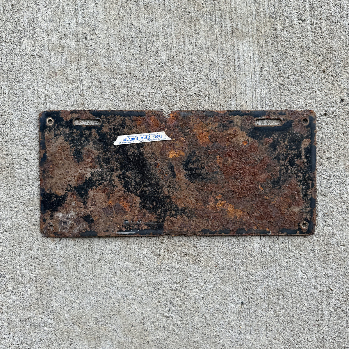 1915 1916 North Carolina Porcelain License Plate Auto Tag Low Number Three Digit 983
