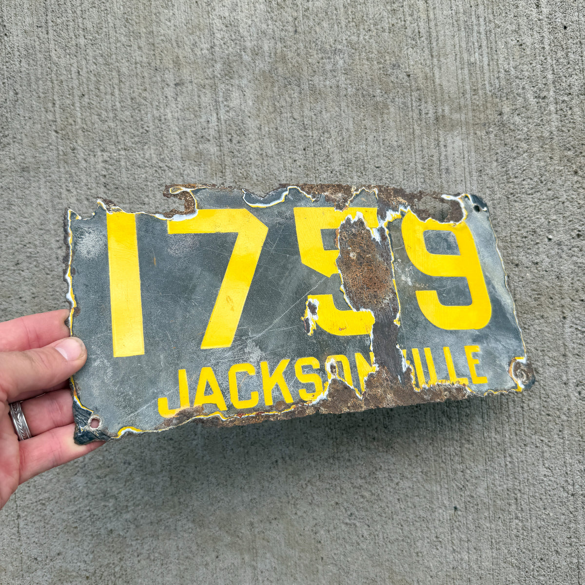 1912 Jacksonville Florida Porcelain License Plate Auto Tag 1759