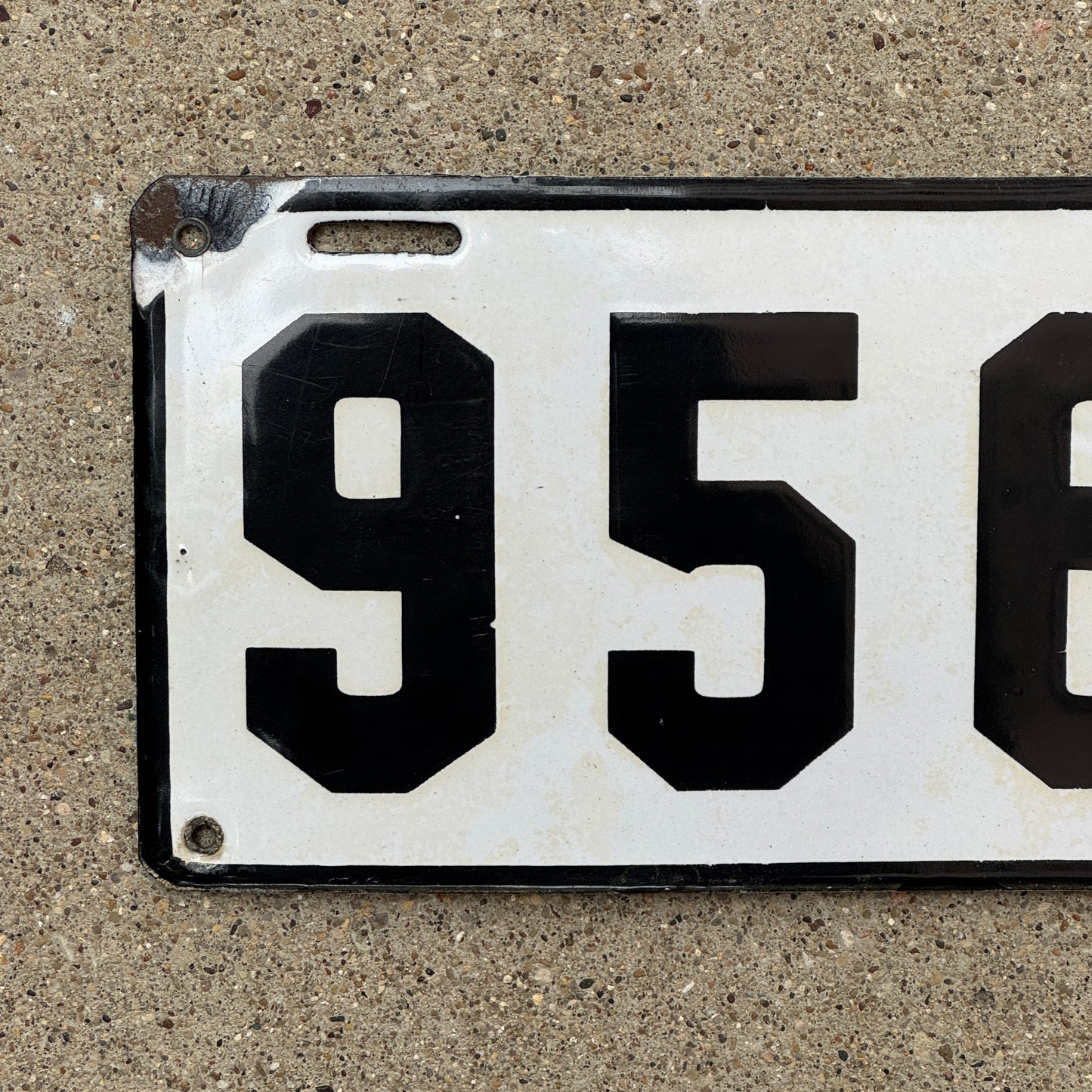 1911 Vermont Porcelain License Plate Auto Tag Low Number Three Digit 956