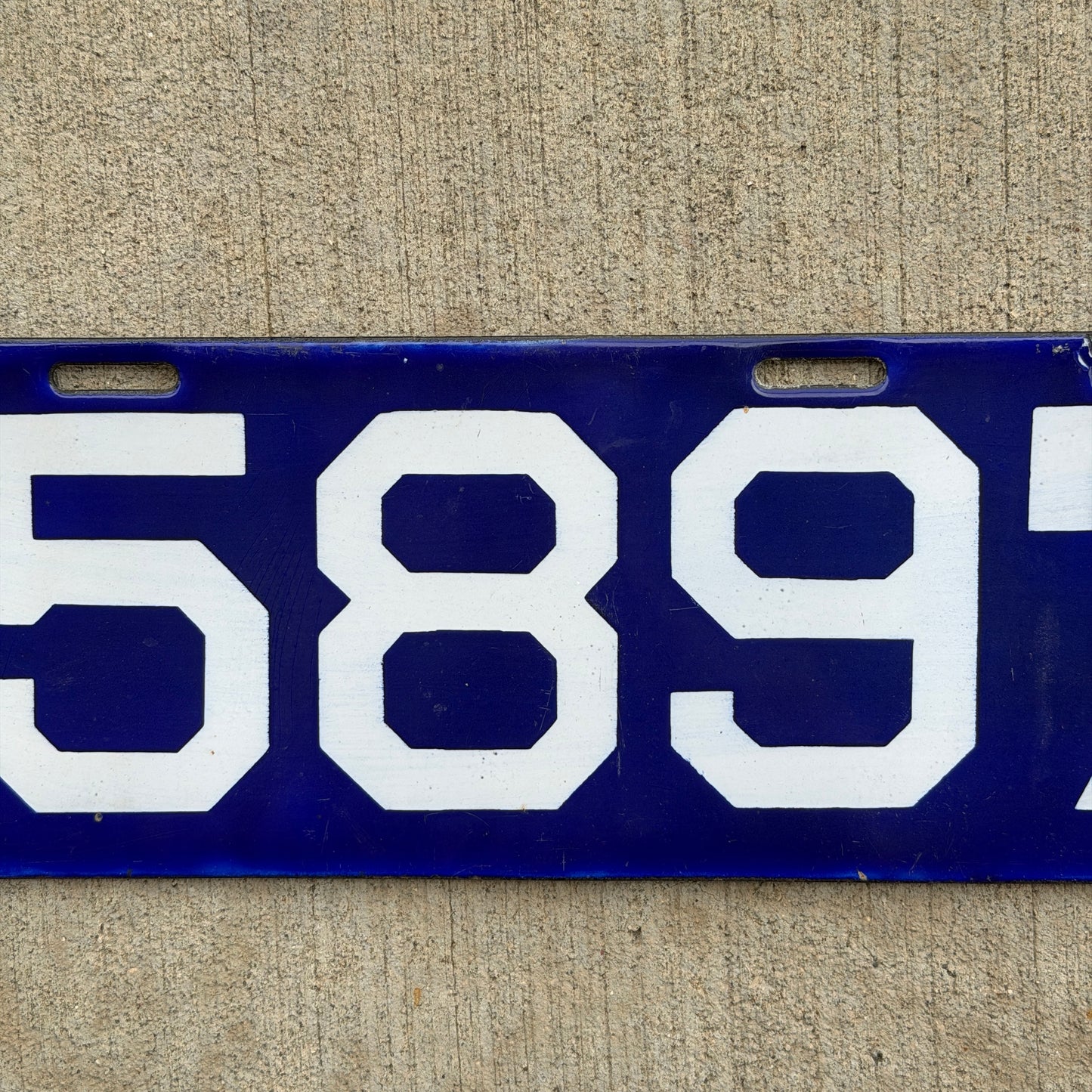 1913 Connecticut Porcelain License Plate Auto Tag Low Number Four Digit 5897