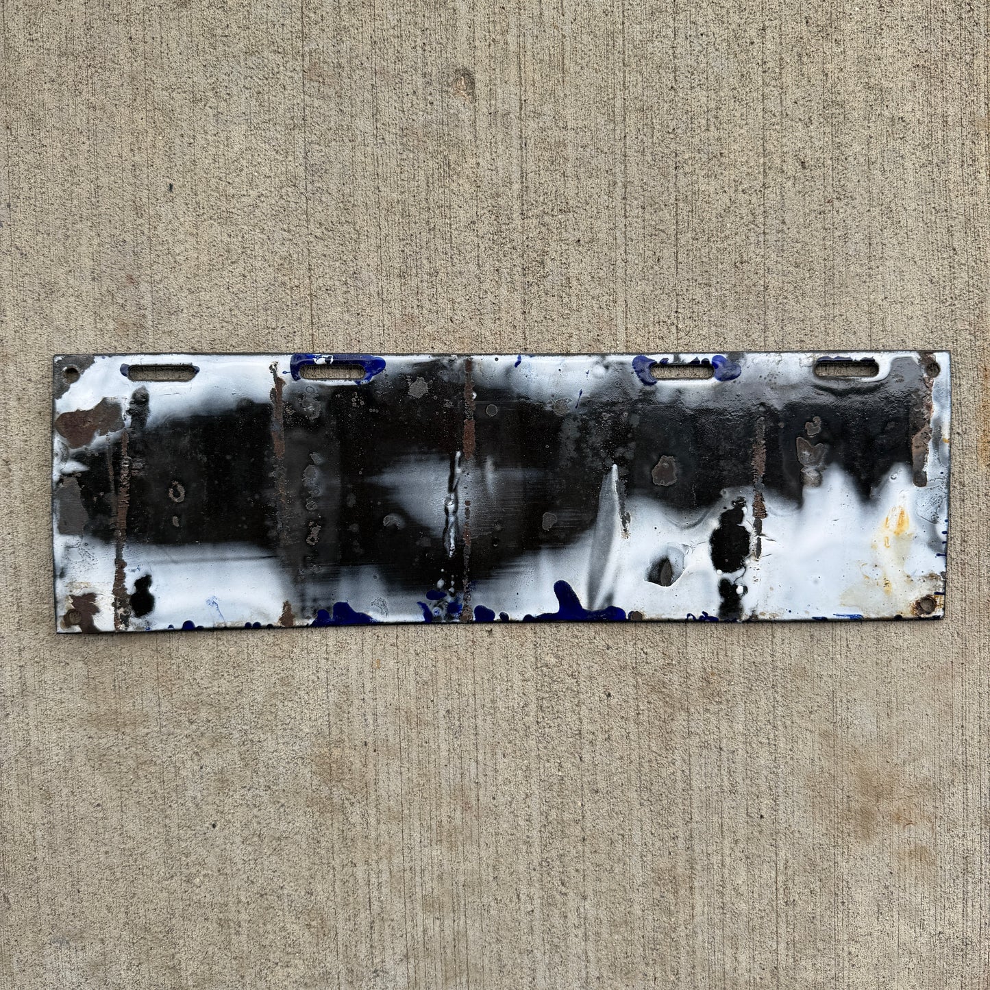 1913 Connecticut Porcelain License Plate Auto Tag Low Number Four Digit 5897