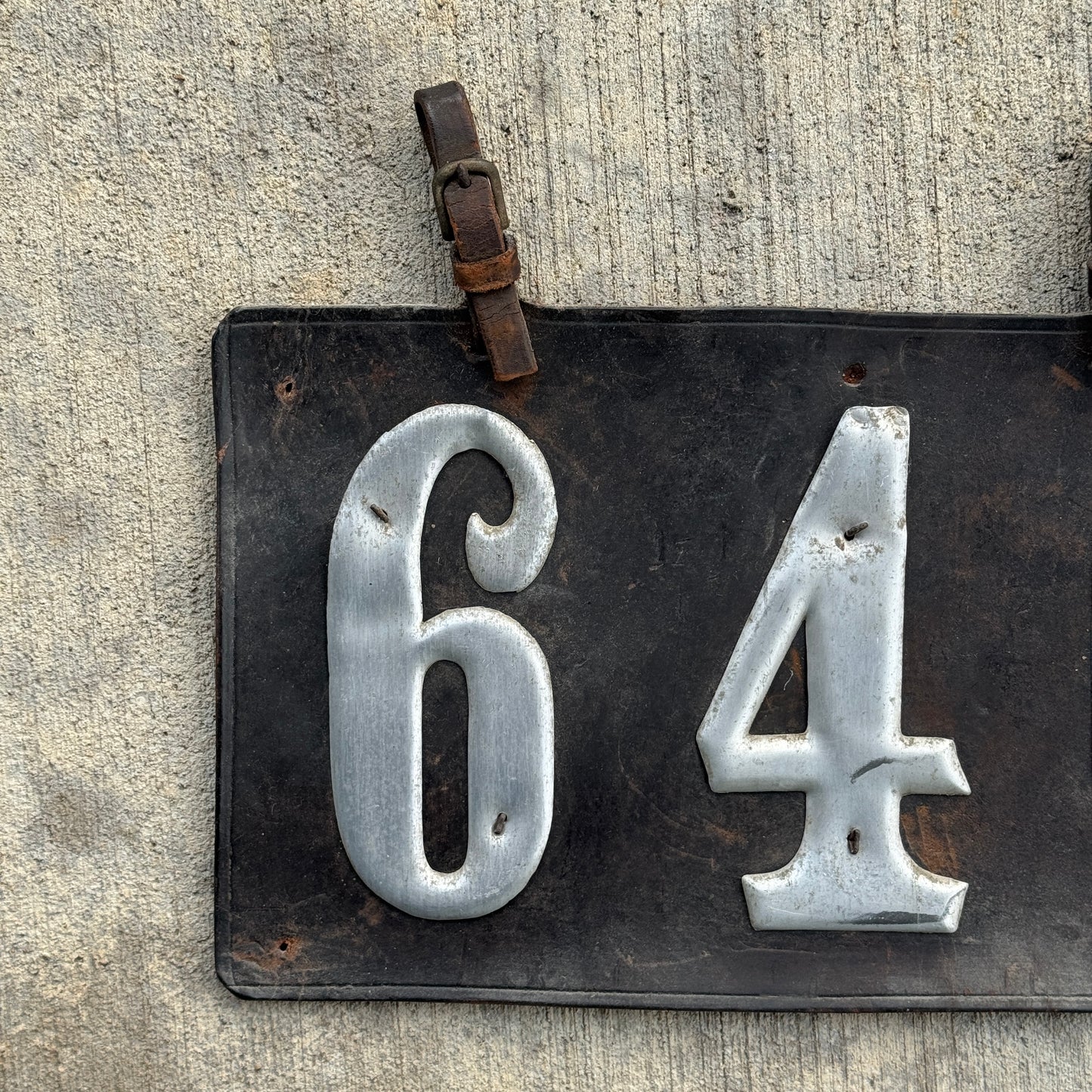 1907 1917 Texas Leather Prestate License Plate Auto Tag Low Number Three Digit 640