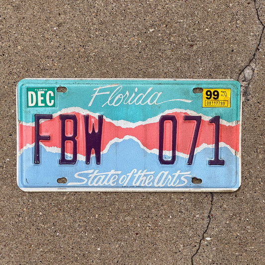 Photo of a Florida Graphic / Specialty License Plate Auto Tag Garage Decor Vintage State of the Arts FBW 071