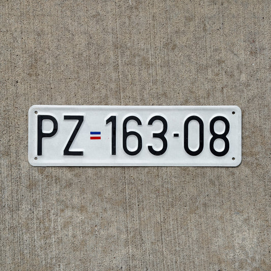 Photo of a Serbia License Plate Auto Tag Garage Decor Vintage PZ 163 08 with original patina